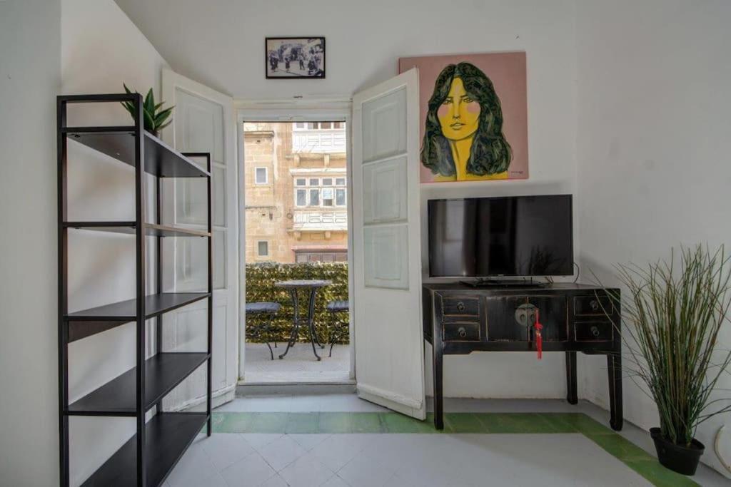 Traditional Maltese Town House In Floriana Kültér fotó