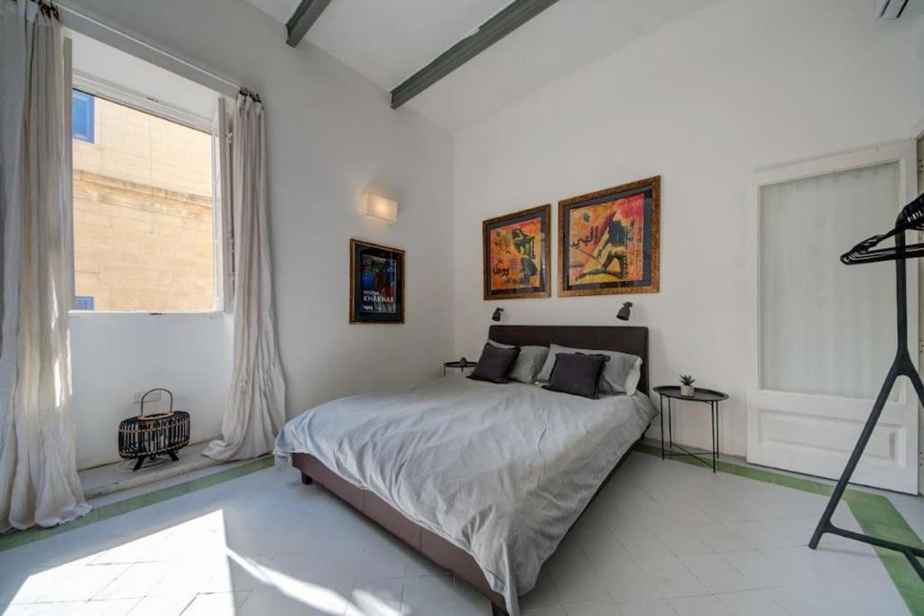 Traditional Maltese Town House In Floriana Kültér fotó